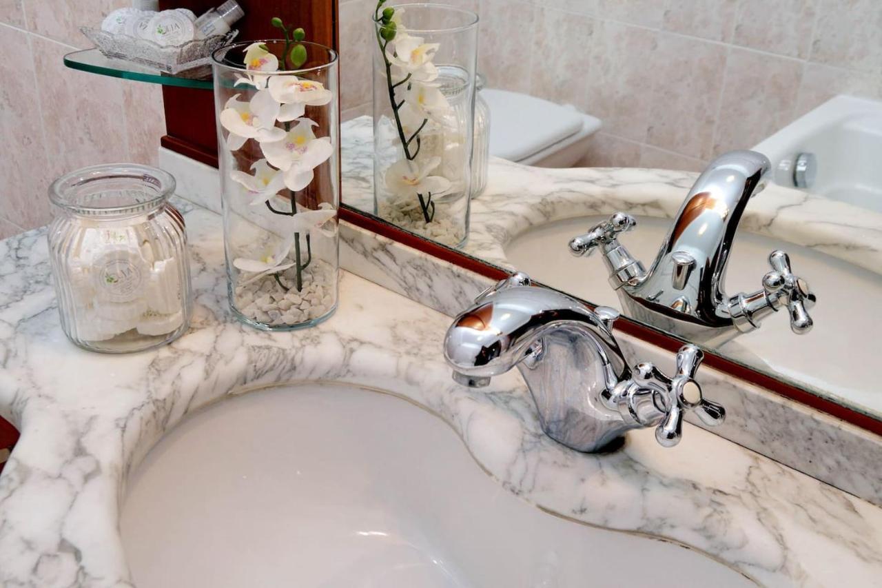 Colosseo Sunset Apartment Рим Екстериор снимка