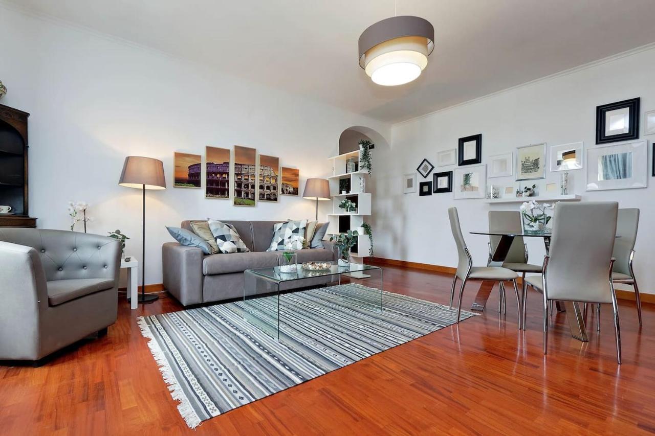 Colosseo Sunset Apartment Рим Екстериор снимка