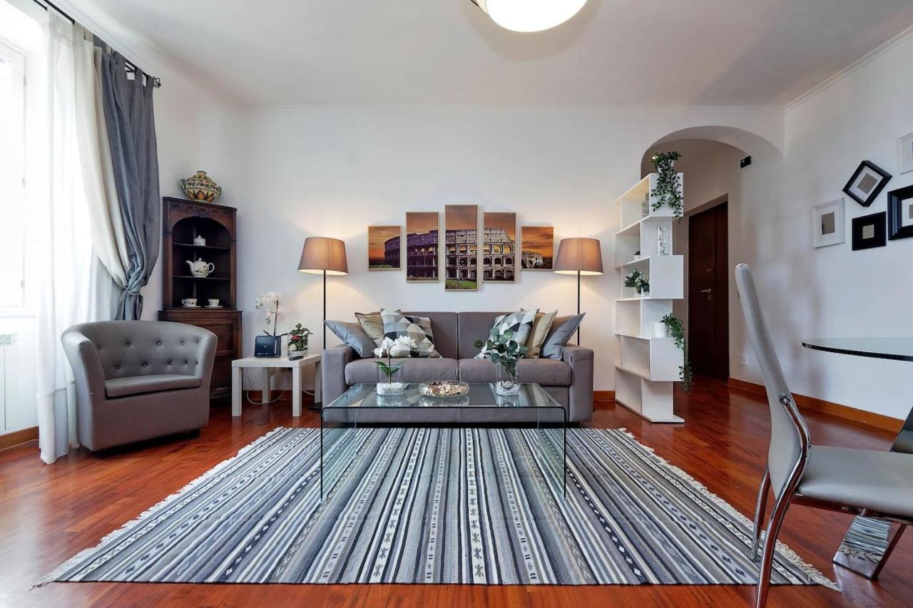 Colosseo Sunset Apartment Рим Екстериор снимка