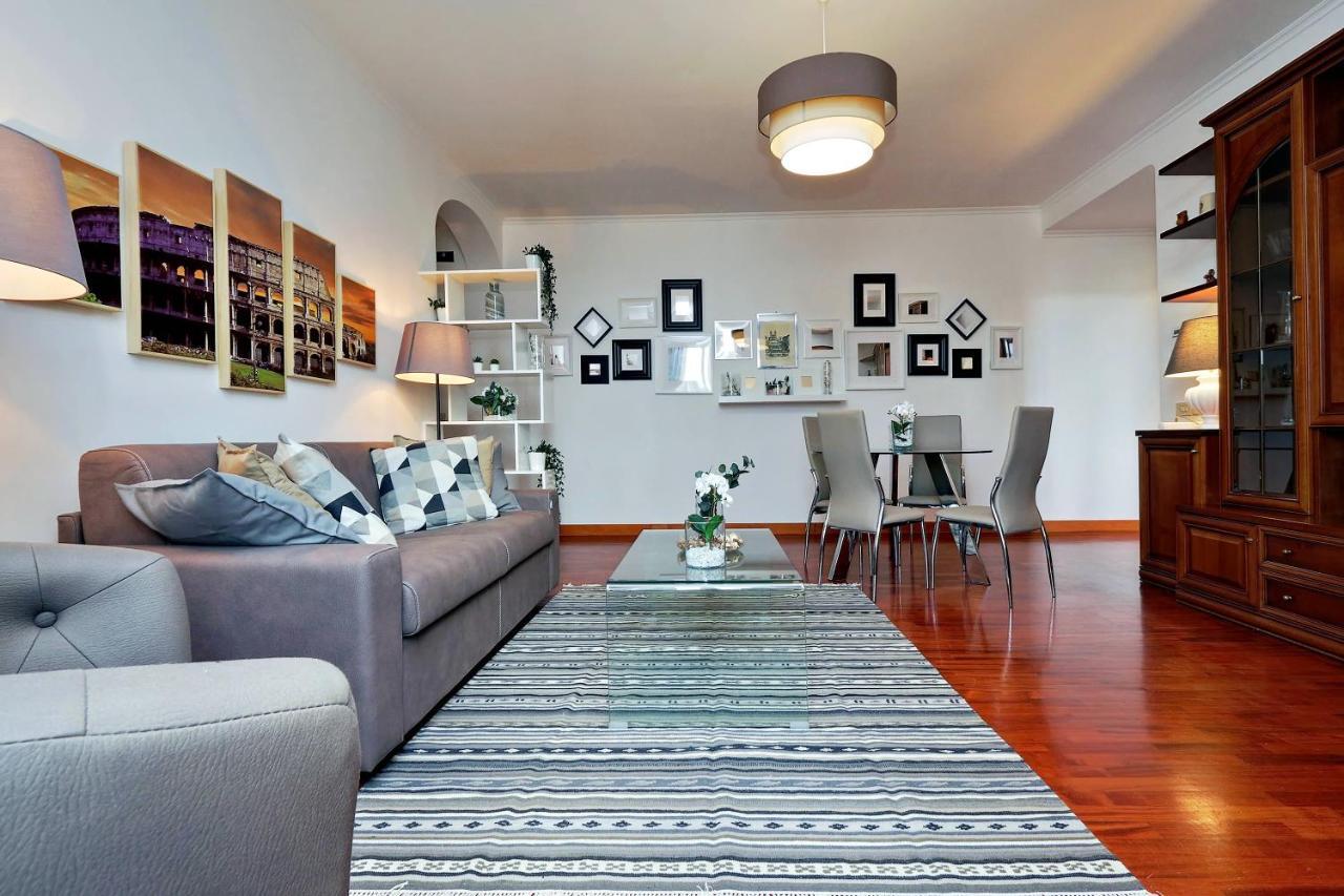 Colosseo Sunset Apartment Рим Екстериор снимка