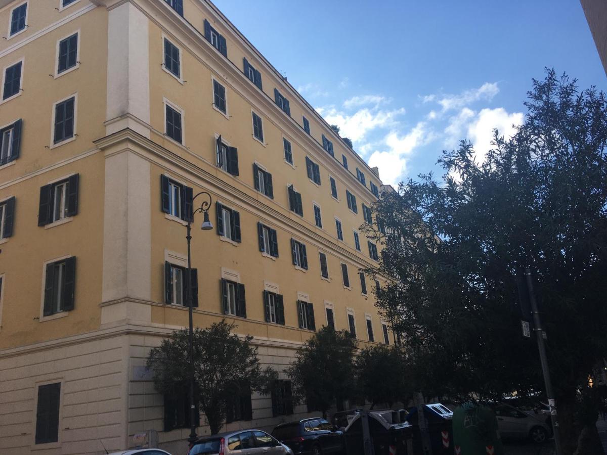 Colosseo Sunset Apartment Рим Екстериор снимка